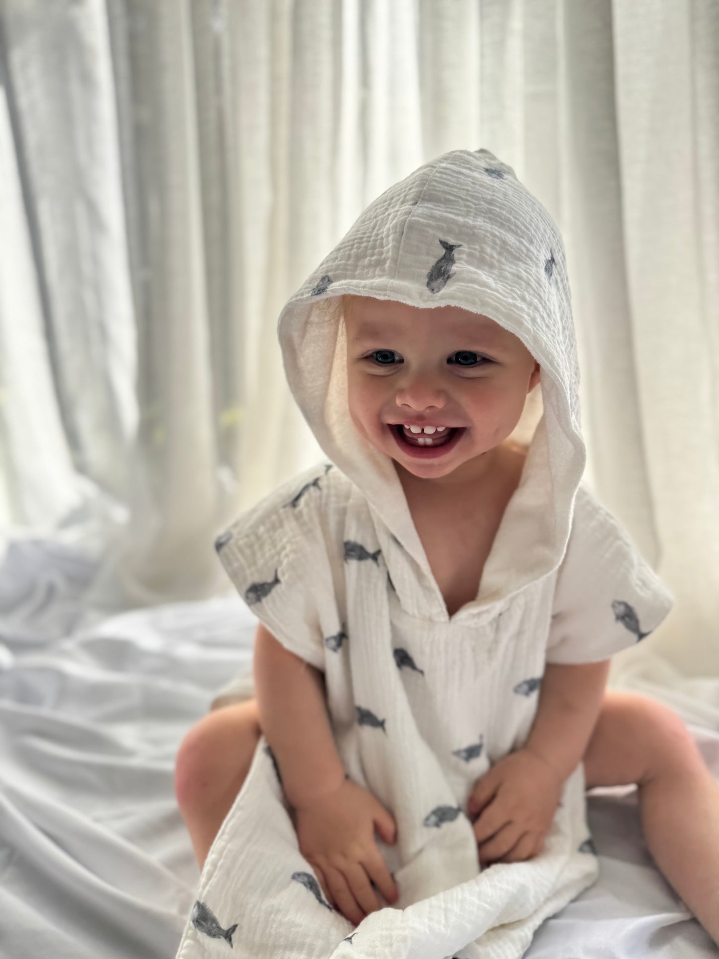 Hooded Towel Poncho - Snapper Print